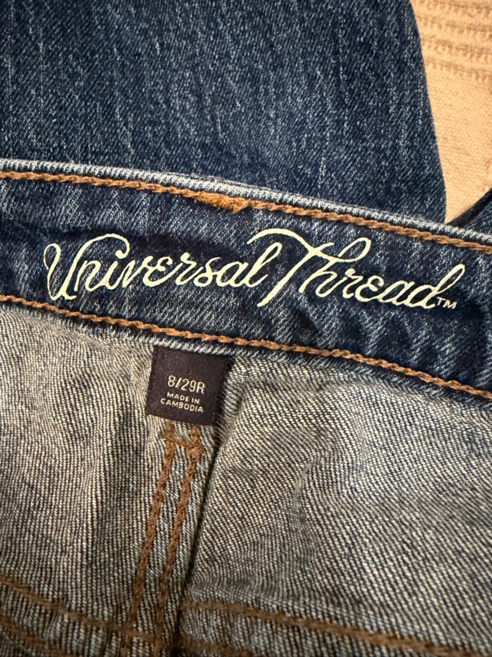 Universal Thread jeans - Picture 3 of 6